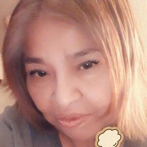 Meet your Posher, Celia